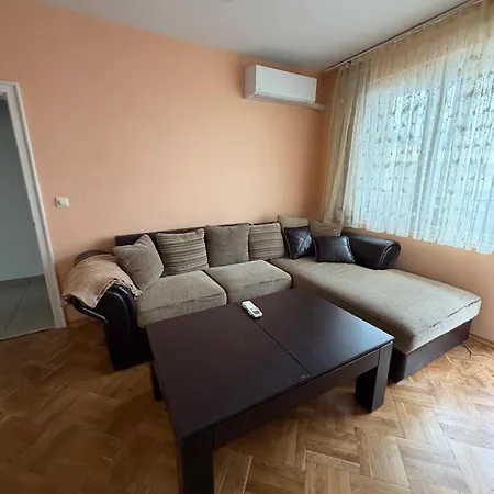 Apartamento Arian In The Center Burgas
